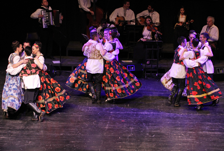 Буњевачке игре